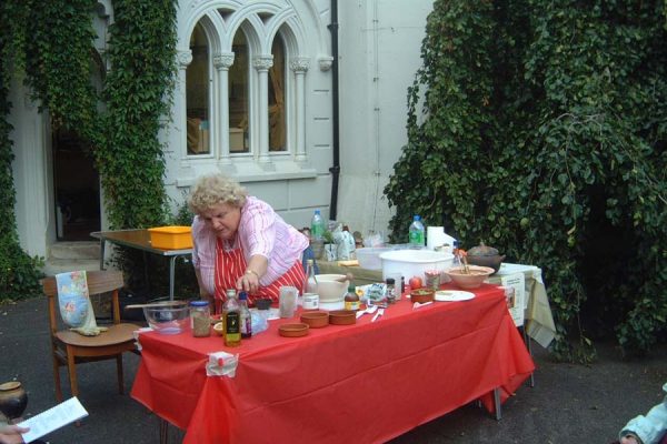 Roman Cookery Demo 015